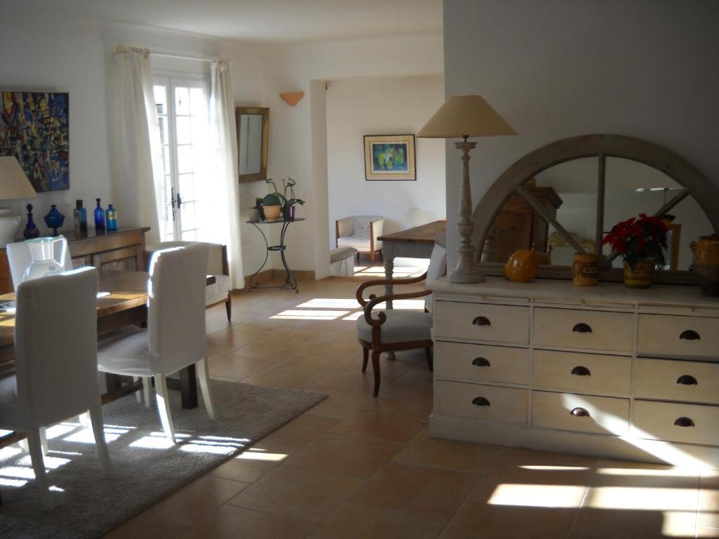 Chambres D'Hotes Saint Veredeme Pujaut ภายนอก รูปภาพ